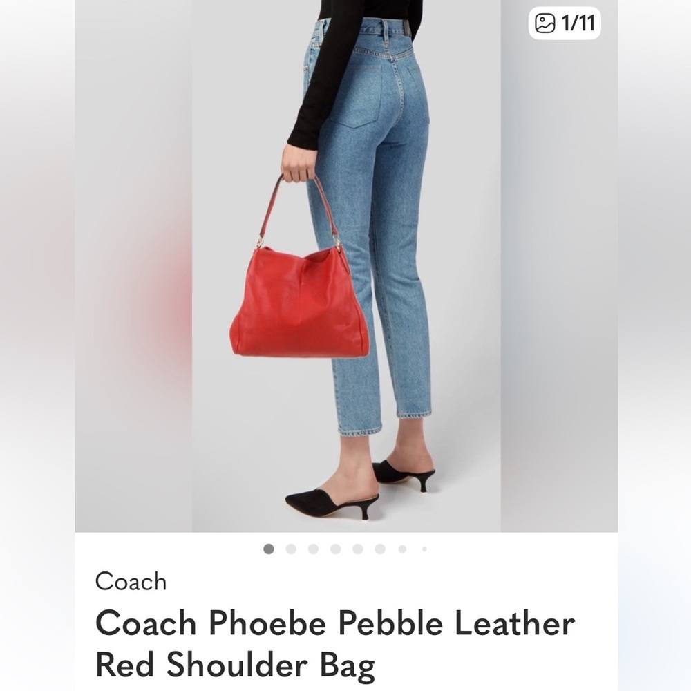 SET: COACH EDIE Shoulder Bag & Signature “C” Scarf